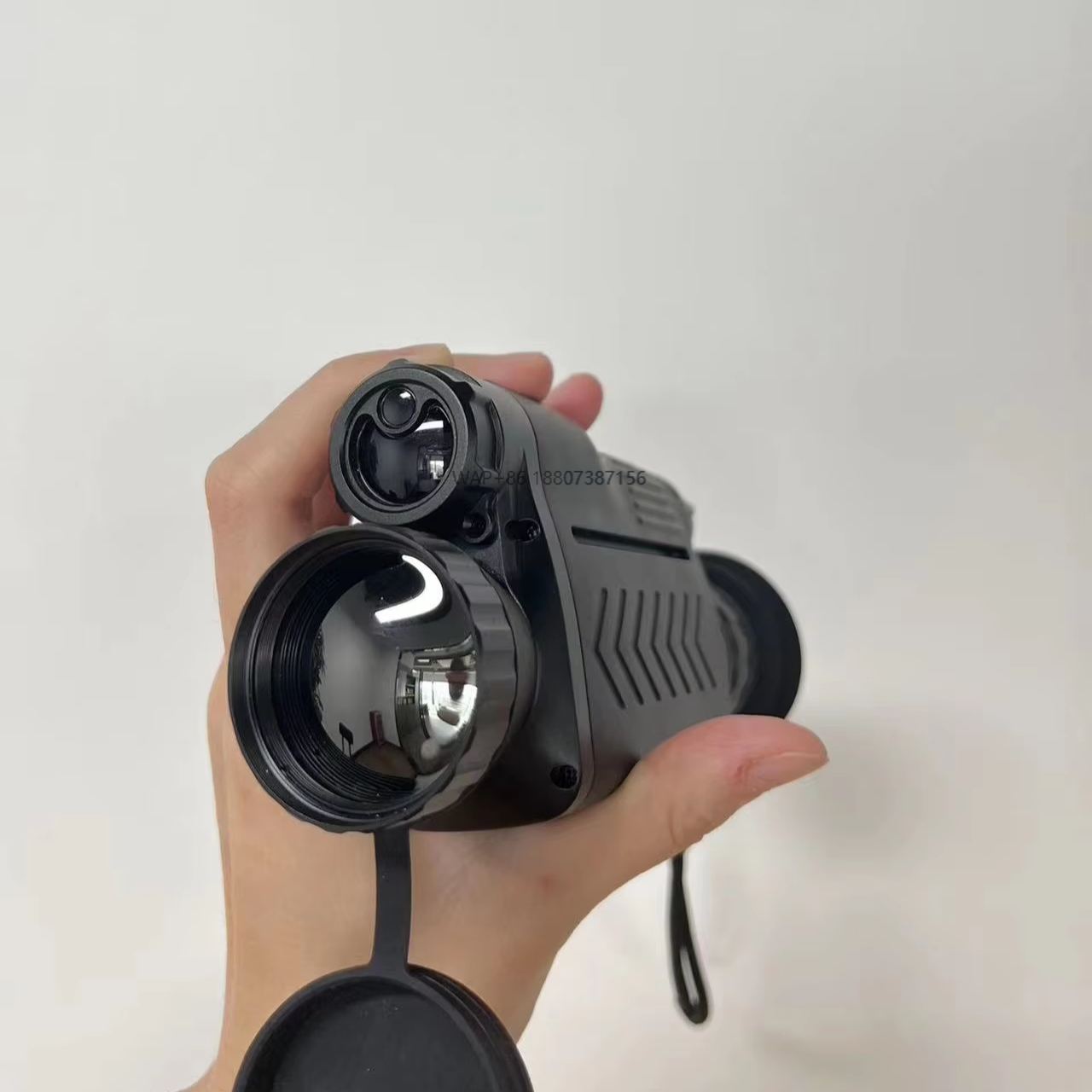 نطاقات الرؤية الليلية للتصوير  - مراجعة Thermal Scope Night Vision Monocular وسعره